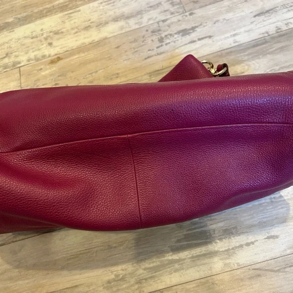 Coach Madison Pheobe Shoulder Bag in Pebbled Cranberry/Raspberry Leather - Picture 15 of 16